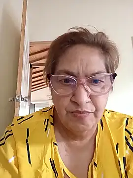 florecita69 online show from 01-14-26, 03:48