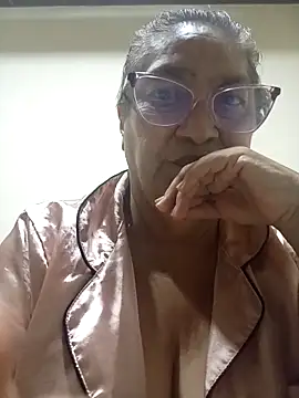 florecita69 online show from 02-24-26, 01:50