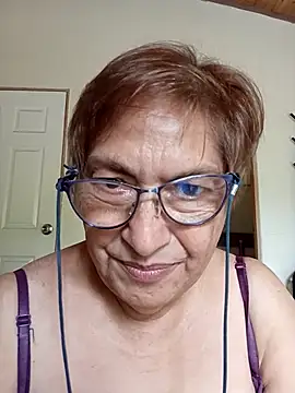 florecita69 online show from 12-19-25, 03:14