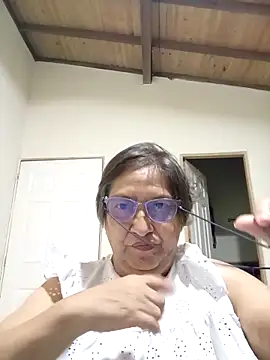 Snapshot of florecita69 chatting on 10-04-25, 03:08 florecita69 online show from 10-04-25, 03:08