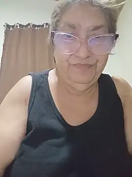 florecita69 online show from 05-24-26, 02:33