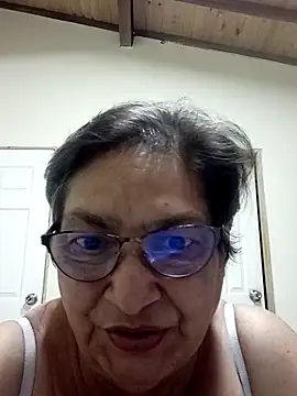 Snapshot of florecita69 chatting on 03-18-25, 03:12 florecita69 online show from 03-18-25, 03:12