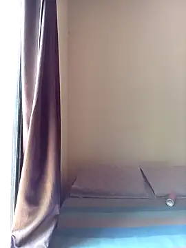 Snapshot of florecita69 chatting on 10-22-25, 04:06 florecita69 online show from 10-22-25, 04:06