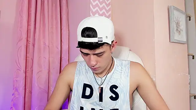 Ryan Clark  online show from 01-14-25, 08:04