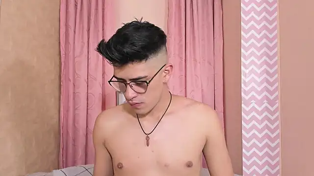 Ryan Clark  online show from 12-12-24, 05:48