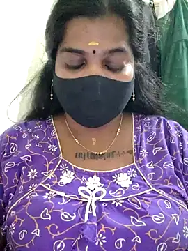 Snapshot of sulekha-mallu chatting on 12-14-24, 07:46 sulekha-mallu online show from 12-14-24, 07:46