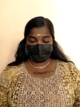 Snapshot of sulekha-mallu chatting on 10-02-25, 04:38 sulekha-mallu online show from 10-02-25, 04:38