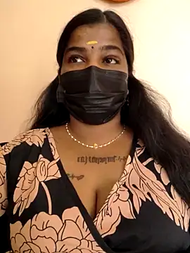 Snapshot of sulekha-mallu chatting on 12-21-25, 04:58 sulekha-mallu online show from 12-21-25, 04:58