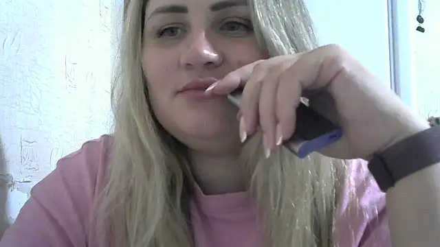 Honeydew-Waves online show from 06-19-26, 07:41