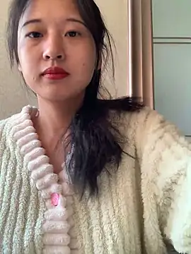 Xiaoli6688 online show from 12-17-24, 08:12