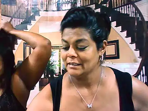 indianCherryPie online show from 10-13-25, 06:42