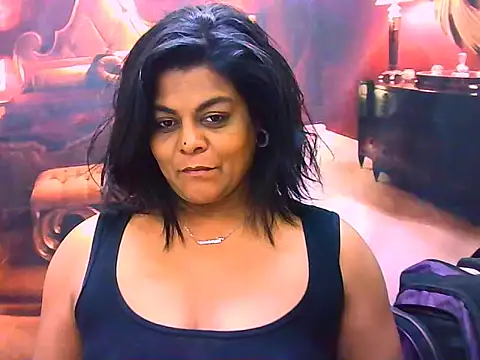 indianCherryPie online show from 05-18-26, 06:23