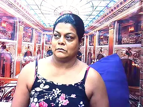 indianCherryPie online show from 12-22-25, 05:51