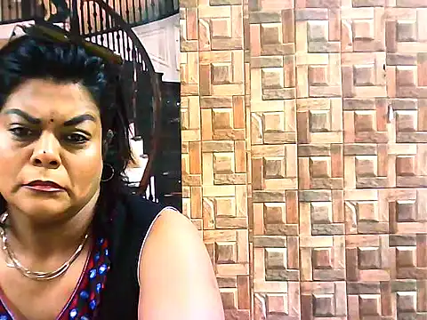 indianCherryPie online show from 10-08-25, 05:42