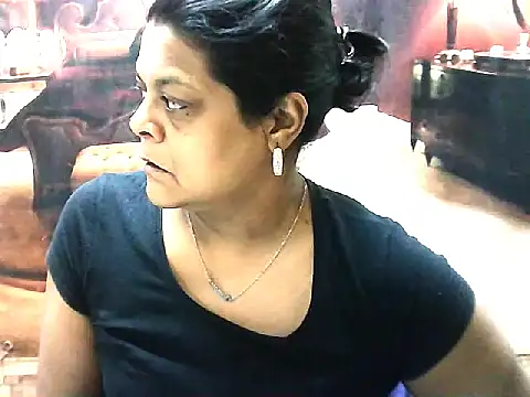 indianCherryPie online show from 04-18-26, 05:10