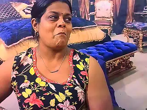 indianCherryPie online show from 02-15-26, 06:36