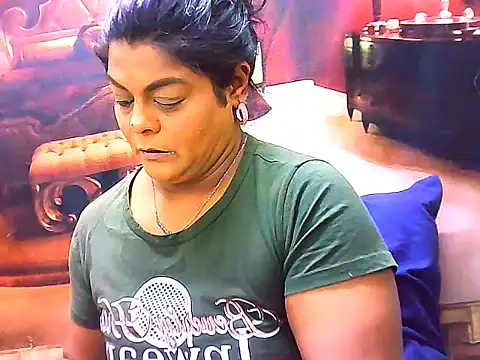 indianCherryPie online show from 05-25-26, 05:18