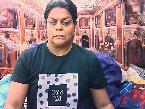 indianCherryPie online show from 12-17-25, 05:34