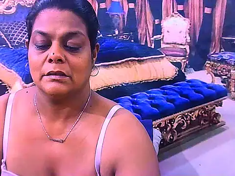 indianCherryPie online show from 02-17-26, 05:16