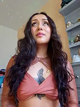 Snapshot of Selena_blake chatting on 11-29-25, 09:04 Selena blake online show from 11-29-25, 09:04