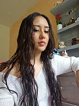 Selena blake online show from 03-04-26, 07:43