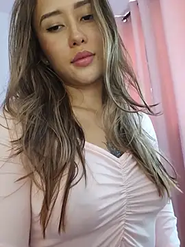 Snapshot of Selena_blake chatting on 07-17-26, 07:33 Selena blake online show from 07-17-26, 07:33
