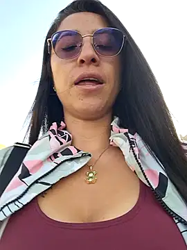Snapshot of VALERY-03_ chatting on 02-18-25, 12:17 VALERY-03 online show from 02-18-25, 12:17