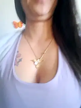 Snapshot of VALERY-03_ chatting on 09-14-25, 01:00 VALERY-03 online show from 09-14-25, 01:00