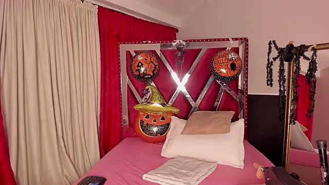 MicaelaHot  online show from 10-28-25, 03:07