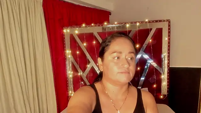 MicaelaHot  online show from 04-11-26, 03:14