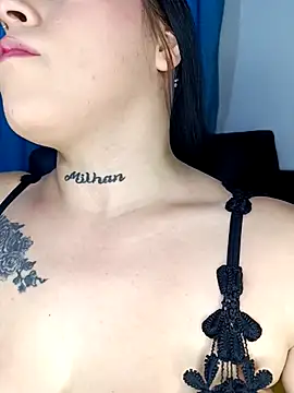 BigTits Kitty online show from 04-30-26, 10:03