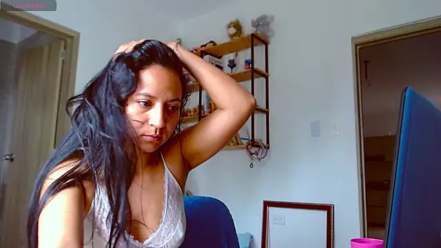 Snapshot of mariamulata chatting on 01-03-25, 02:51 mariamulata online show from 01-03-25, 02:51