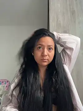 Snapshot of mariamulata chatting on 03-24-26, 07:25 mariamulata online show from 03-24-26, 07:25