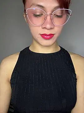 giuliana andrade online show from 03-10-25, 01:43