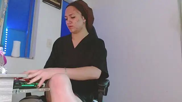 giuliana andrade online show from 07-17-26, 01:58