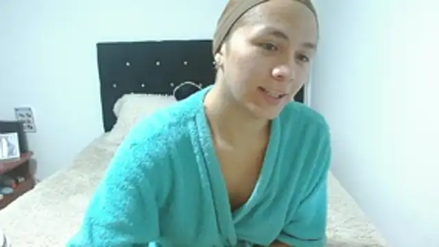 giuliana andrade online show from 10-24-25, 12:09