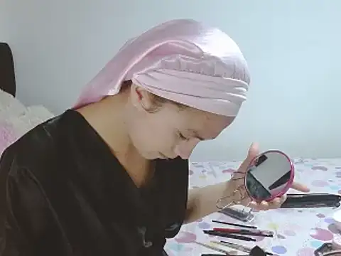 giuliana andrade online show from 09-09-25, 01:59