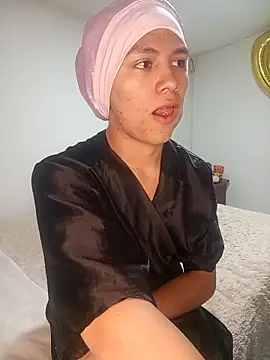 giuliana andrade online show from 10-11-25, 12:11