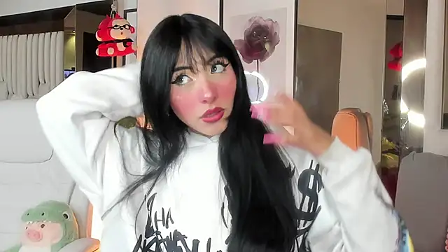 Snapshot of Kitty_Eliffe chatting on 09-23-25, 09:33 Kitty Eliffe online show from 09-23-25, 09:33