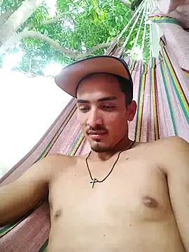 jeremy scott online show from 09-24-25, 07:53