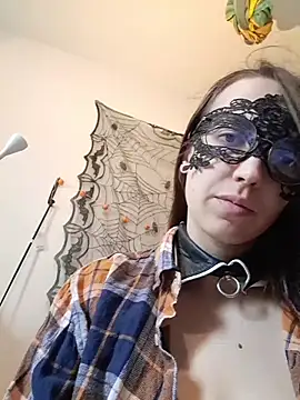 PearMaki online show from 10-20-25, 02:39