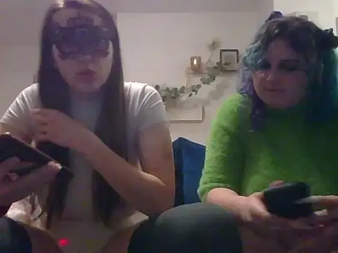 PearMaki online show from 12-09-24, 01:07