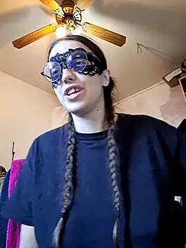 PearMaki online show from 09-21-25, 04:34