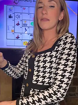 lola tentatiion online show from 11-08-25, 08:56