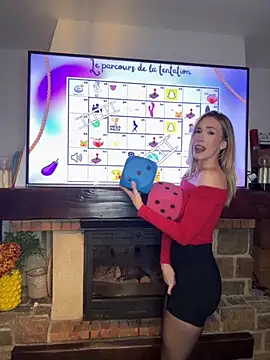 lola tentatiion online show from 10-18-25, 07:05