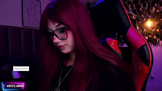 Kitty Gang online show from 12-19-25, 02:37