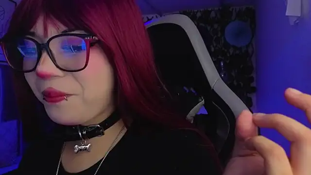 Kitty Gang online show from 05-28-26, 01:57