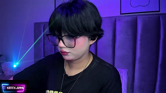 Kitty Gang online show from 02-03-26, 02:53