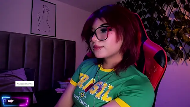 Kitty Gang online show from 10-28-25, 08:46