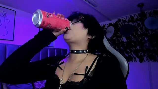 Kitty Gang online show from 03-19-26, 12:10